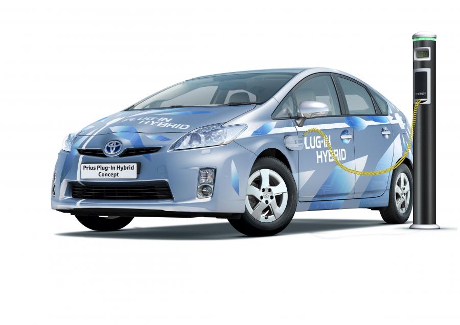  Toyota Prius Plug-In Hybrid Concept 2009 года  (фото 5 из 18)